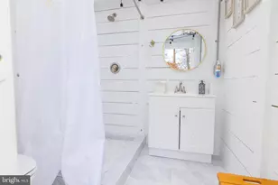 2323 Rosedown Dr, Reston, VA 20191 - Photo 48