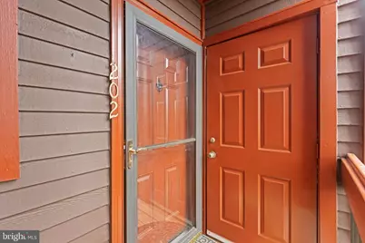 2806 Lee Oaks Place #202, Falls Church, VA 22046 - Photo 2