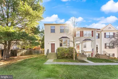 6001 Little Brook Court, Clifton, VA 20124 - Photo 2