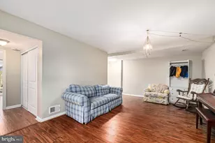 9514 Hagel Cir, Lorton, VA 22079 - Photo 8