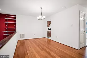 2816 Kelly Square, Vienna, VA 22181 - Photo 20