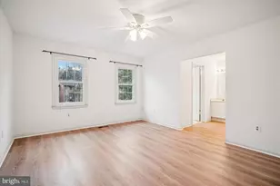 2816 Kelly Square, Vienna, VA 22181 - Photo 34