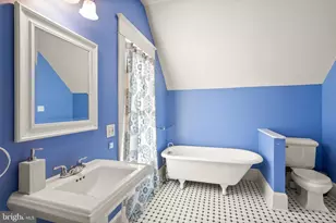 820 Locust St, Herndon, VA 20170 - Photo 36