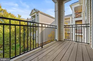 12925 Centre Park Cir, Herndon, VA 20171 - Photo 26