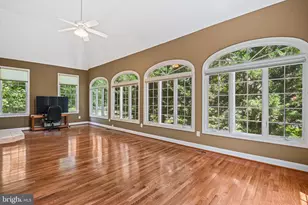 10509 Dunn Meadow Rd, Vienna, VA 22182 - Photo 14