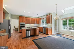 10509 Dunn Meadow Rd, Vienna, VA 22182 - Photo 16