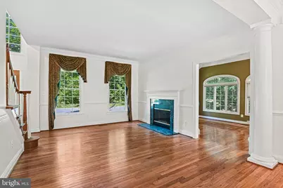 10509 Dunn Meadow Road, Vienna, VA 22182 - Photo 8