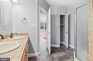 10509 Dunn Meadow Rd, Vienna, VA 22182 - Photo 60