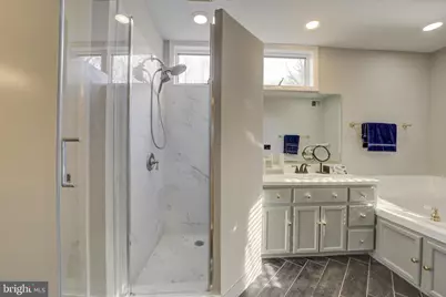 10600 Hunter Station Road, Vienna, VA 22181 - Photo 16