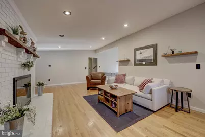 10600 Hunter Station Road, Vienna, VA 22181 - Photo 4