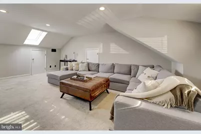 10600 Hunter Station Road, Vienna, VA 22181 - Photo 6