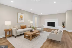 11600 Blue Ridge Ln, Great Falls, VA 22066 - Photo 20