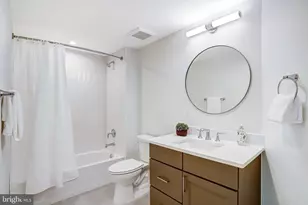 2633 Wooster Ct, Vienna, VA 22180 - Photo 36