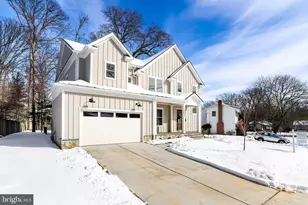 2633 Wooster Ct, Vienna, VA 22180 - Photo 2