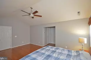 2821 Thistleberry Ct, Herndon, VA 20171 - Photo 16