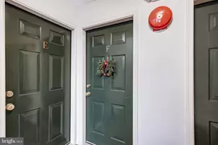 7532 Coxton Ct, Alexandria, VA 22306 - Photo 4