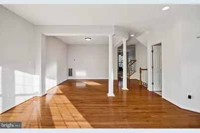 8555 Wyngate Manor Court, Alexandria, VA 22309 - Photo 6