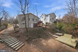 6436 Maplewood Dr, Falls Church, VA 22041 - Photo 4