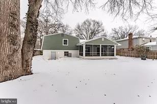 7510 Milway Dr, Alexandria, VA 22306 - Photo 20