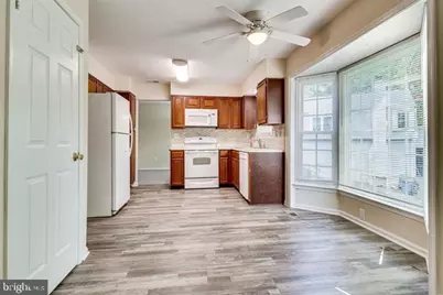 9707 Glenway Court, Burke, VA 22015 - Photo 8