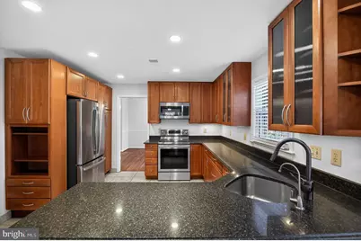 102 Cunningham Park Court SE, Vienna, VA 22180 - Photo 8