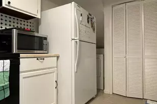 8766 Walutes Cir, Alexandria, VA 22309 - Photo 6