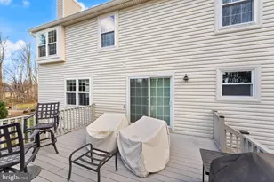 11212 Bradbury Ln, Reston, VA 20194 - Photo 6