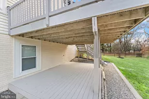 11212 Bradbury Ln, Reston, VA 20194 - Photo 10