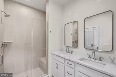 13922 Aviation Place, Herndon, VA 20171 - Photo 30