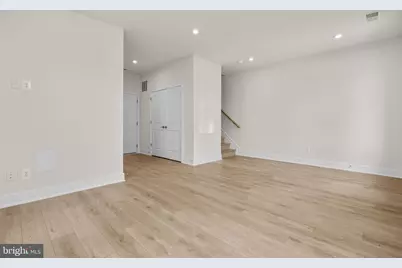 13922 Aviation Place, Herndon, VA 20171 - Photo 32