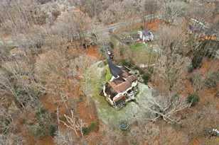 11728 Stuart Mill Rd, Oakton, VA 22124 - Photo 50