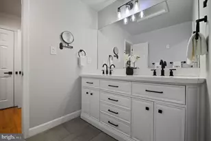 11728 Stuart Mill Rd, Oakton, VA 22124 - Photo 26