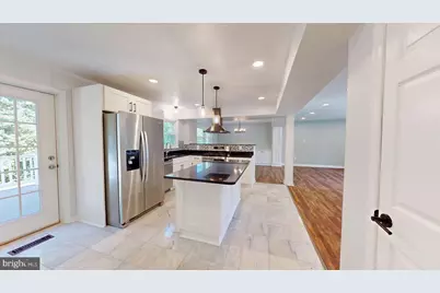 6602 Greenview Lane, Springfield, VA 22152 - Photo 8