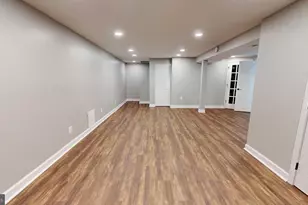 6602 Greenview Ln, Springfield, VA 22152 - Photo 14