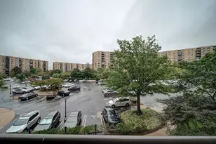 8360 Greensboro Dr, McLean, VA 22102 - Photo 24