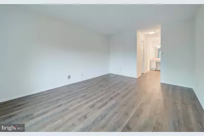 8360 Greensboro Drive #305, McLean, VA 22102 - Photo 22