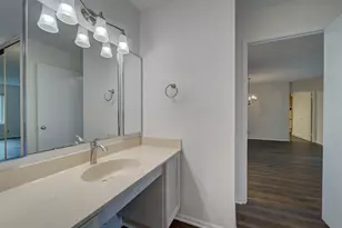 8360 Greensboro Dr, McLean, VA 22102 - Photo 18
