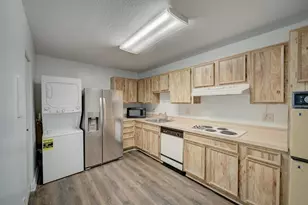 8360 Greensboro Dr, McLean, VA 22102 - Photo 14