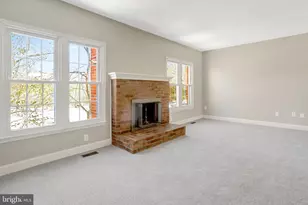 8225 Cedar Landing Ct, Alexandria, VA 22306 - Photo 10