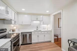 1605 Dunterry Pl, McLean, VA 22101 - Photo 8