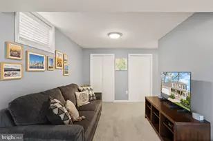 11401 Tanbark Dr, Reston, VA 20191 - Photo 58