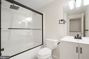 6515 Field Master Dr, Springfield, VA 22152 - Photo 36