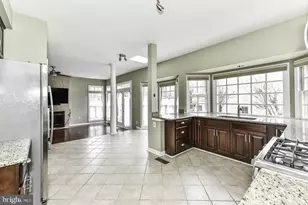 14709 Muddy Creek Ct, Centreville, VA 20120 - Photo 10