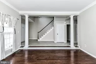 14709 Muddy Creek Ct, Centreville, VA 20120 - Photo 6