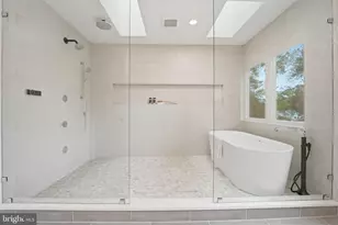 7228 Allan Ave, Falls Church, VA 22046 - Photo 38