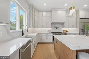 7228 Allan Ave, Falls Church, VA 22046 - Photo 16