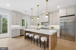 7228 Allan Ave, Falls Church, VA 22046 - Photo 14