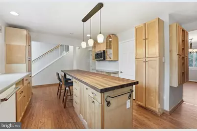 1528 Goldenrain Court, Reston, VA 20190 - Photo 10