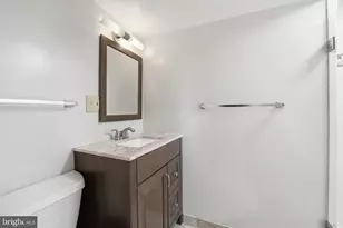 1528 Goldenrain Ct, Reston, VA 20190 - Photo 30