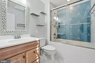 1528 Goldenrain Ct, Reston, VA 20190 - Photo 20